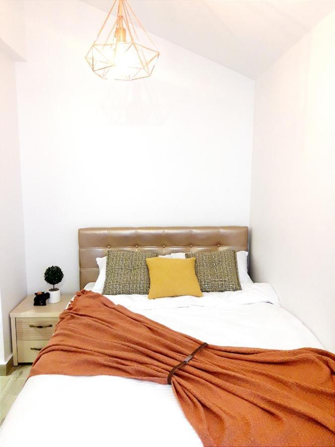 Light Apartment Center City تشيسيناو المظهر الخارجي الصورة